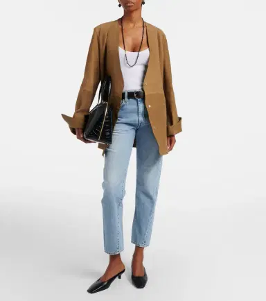 TOTEME Twisted Seam mid-rise straight jeans | Thumbnail 4 TOTEME Twisted Seam mid-rise straight jeans | Thumbnail 4