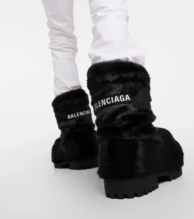 Balenciaga Alaska snow boots | Thumbnail 5