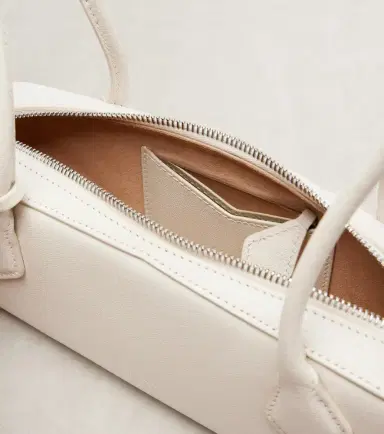 Alaïa Alaïa Le Teckel Small leather shoulder bag | Thumbnail 2 Alaïa Alaïa Le Teckel Small leather shoulder bag | Thumbnail 2