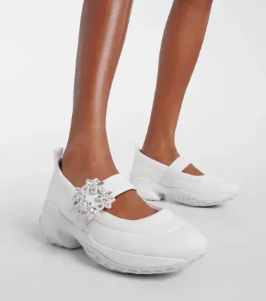 Roger Vivier Viv' Match embellished sneakers | Thumbnail 2