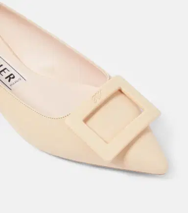 Roger Vivier Gommettine Ball patent leather ballet flats | Thumbnail 6