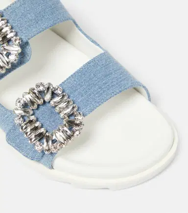 Roger Vivier Slidy Viv' embellished denim sandals | Thumbnail 4