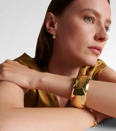 Ileana Makri Blaze 18kt gold cuff bracelet | Thumbnail 3