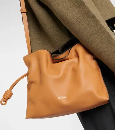 Loewe Flamenco Mini leather clutch | Thumbnail 2