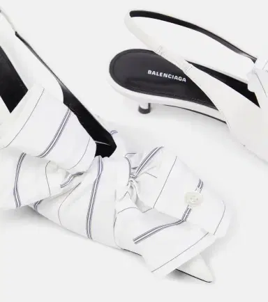 Balenciaga Knife 40 leather slingback pumps | Thumbnail 4