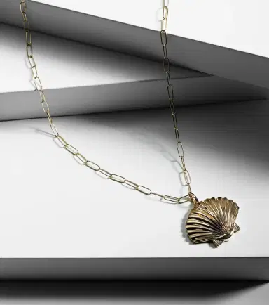 Mateo Venus Large 14kt gold pendant necklace | Thumbnail 7