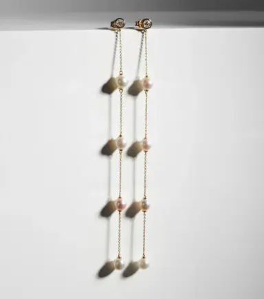 Mateo 14kt gold earrings with diamonds and pearls | Thumbnail 5