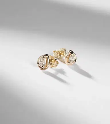 STONE AND STRAND Birthstone Bonbon 14kt gold earrings with diamonds | Thumbnail 5