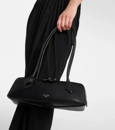 Alaïa Alaïa Teckel Small leather shoulder bag | Thumbnail 4 Alaïa Alaïa Teckel Small leather shoulder bag | Thumbnail 4
