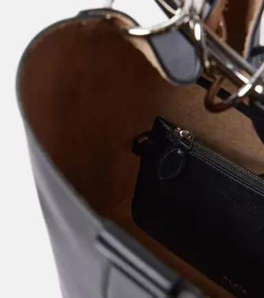 Alaïa Alaïa Ring Large leather bucket bag | Thumbnail 2
