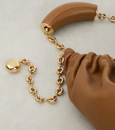 Loewe Squeeze Small leather shoulder bag | Thumbnail 7