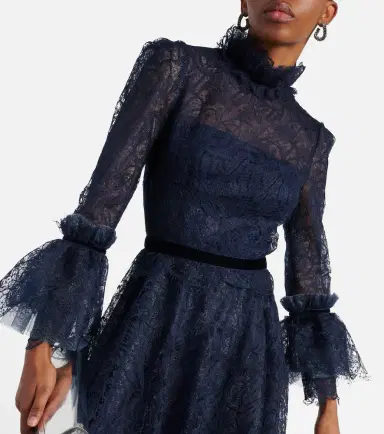 Costarellos Ruched lace gown | Thumbnail 6