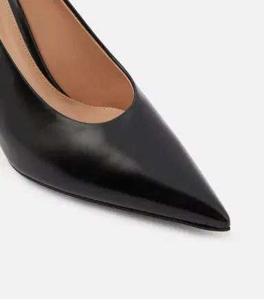 Gianvito Rossi Robbie leather pumps | Thumbnail 3