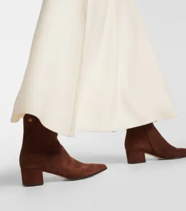 Gianvito Rossi Lyell 45 suede ankle boots | Thumbnail 7