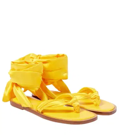 Christian Louboutin Nilo Du Désert crêpe satin thong sandals | Thumbnail 1 Christian Louboutin Nilo Du Désert crêpe satin thong sandals | Thumbnail 1