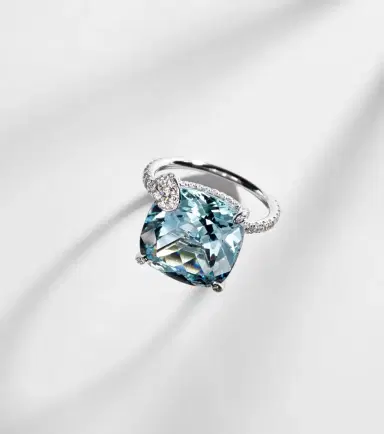 Bucherer Fine Jewellery Peekaboo 18kt white gold ring with aquamarine and diamonds | Thumbnail 5