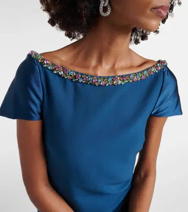 Safiyaa Sallie embellished crêpe gown | Thumbnail 3