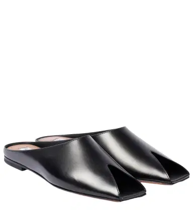 Alaïa Alaïa Spike leather mules | Thumbnail 1 Alaïa Alaïa Spike leather mules | Thumbnail 1