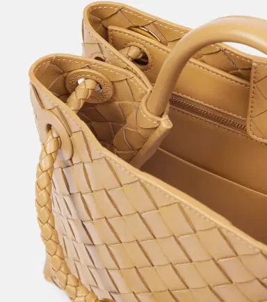 Bottega Veneta Andiamo Small Intrecciato leather tote bag | Thumbnail 6 Bottega Veneta Andiamo Small Intrecciato leather tote bag | Thumbnail 6