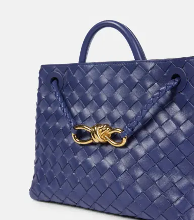 Bottega Veneta Andiamo Intrecciato Small leather tote bag | Thumbnail 6