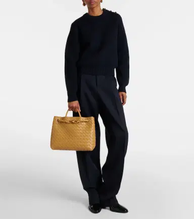 Bottega Veneta Andiamo Intrecciato Medium leather tote bag | Thumbnail 2