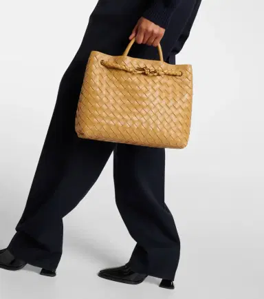 Bottega Veneta Andiamo Intrecciato Medium leather tote bag | Thumbnail 3