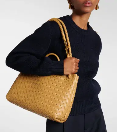 Bottega Veneta Andiamo Intrecciato Medium leather tote bag | Thumbnail 4