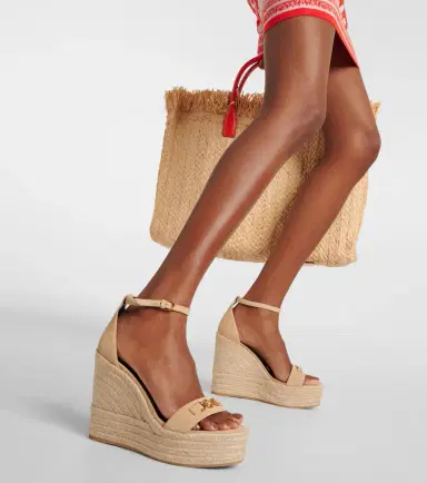 Versace Medusa '95 leather wedge sandals | Thumbnail 3 Versace Medusa '95 leather wedge sandals | Thumbnail 3