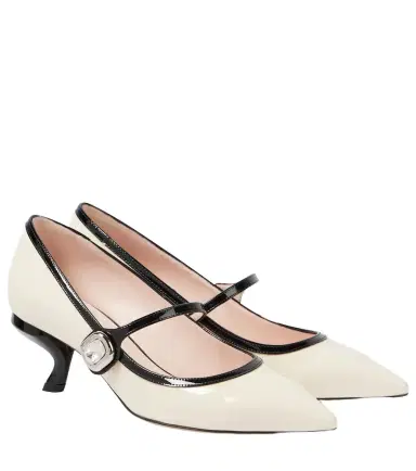Roger Vivier Virgule 55 patent leather Mary Jane pumps | Thumbnail 1 Roger Vivier Virgule 55 patent leather Mary Jane pumps | Thumbnail 1