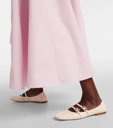 Roger Vivier Crystal-embellished leather ballet flats | Thumbnail 4