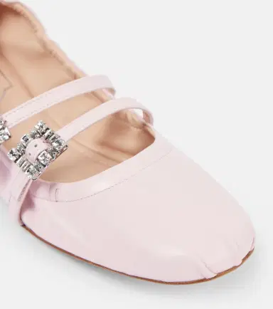 Roger Vivier Crystal-embellished leather Mary Jane flats | Thumbnail 2