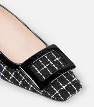 Roger Vivier Belle Vivier bouclé pumps | Thumbnail 2