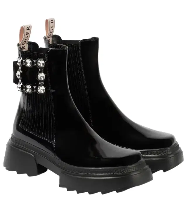 Wallaviv patent leather Chelsea boots