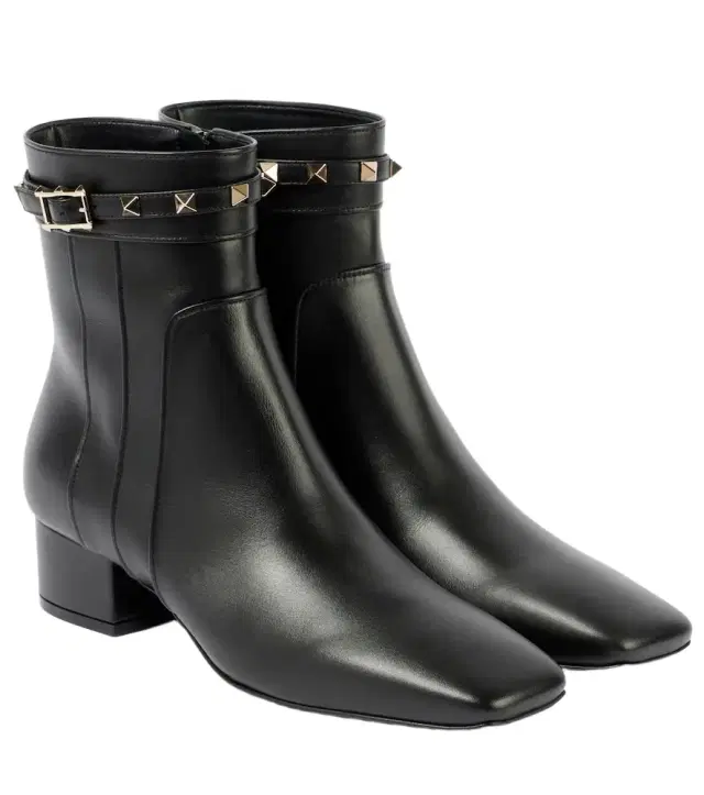 Valentino Garavani Rockstud 40 leather ankle boots