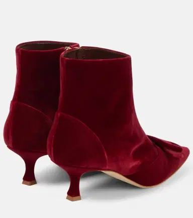 Manolo Blahnik Baylow velvet ankle boots | Thumbnail 3