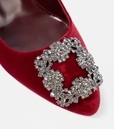 Manolo Blahnik Hangisi 70 embellished velvet pumps | Thumbnail 3