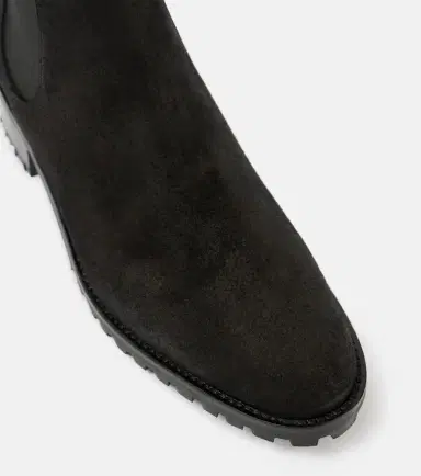 Manolo Blahnik Chelata suede Chelsea boots | Thumbnail 2 Manolo Blahnik Chelata suede Chelsea boots | Thumbnail 2