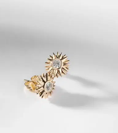 Sydney Evan Sunburst 14kt gold earrings with diamonds | Thumbnail 2
