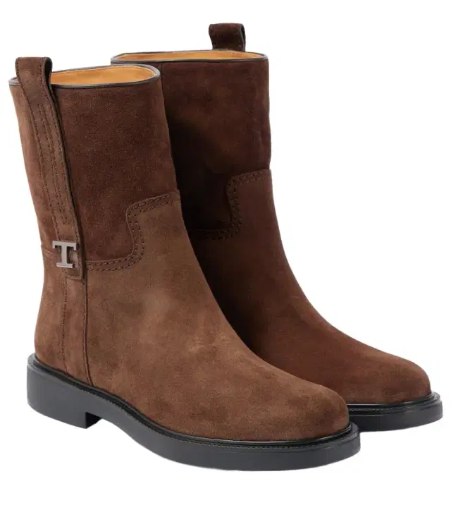 Tod's Suede ankle boots