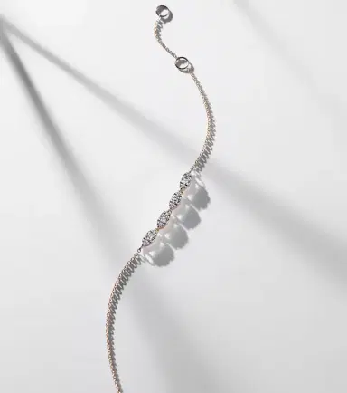 STONE AND STRAND Muse 10kt gold bracelet with diamonds | Thumbnail 4 STONE AND STRAND Muse 10kt gold bracelet with diamonds | Thumbnail 4