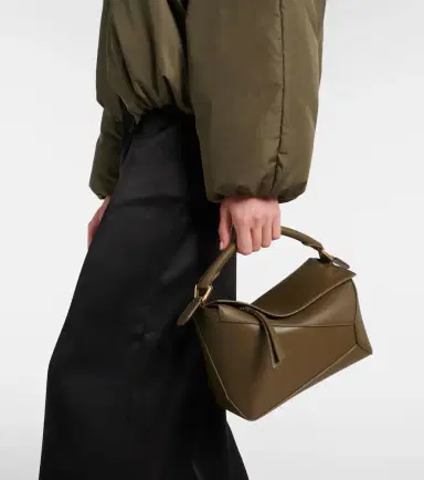 Loewe Puzzle Edge Small leather top-handle bag | Thumbnail 5 Loewe Puzzle Edge Small leather top-handle bag | Thumbnail 5