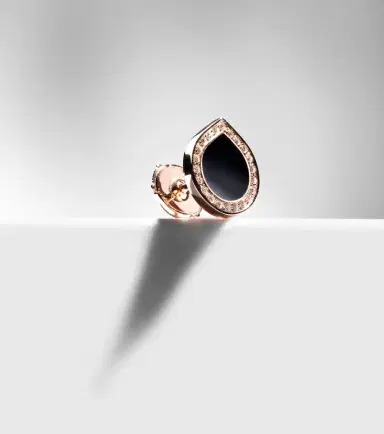 Repossi Antifer 18kt rose gold single earring with onyx and diamonds | Thumbnail 5 Repossi Antifer 18kt rose gold single earring with onyx and diamonds | Thumbnail 5