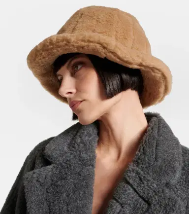 Gabriela Hearst Moreau wool, silk, and cashmere bucket hat | Thumbnail 2