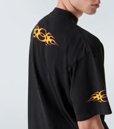 Balenciaga Oversized logo cotton jersey T-shirt | Thumbnail 3 Balenciaga Oversized logo cotton jersey T-shirt | Thumbnail 3