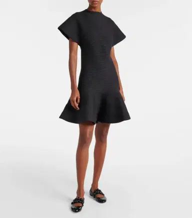 Alaïa Alaïa Sphere patent leather Mary Jane flats | Thumbnail 5 Alaïa Alaïa Sphere patent leather Mary Jane flats | Thumbnail 5