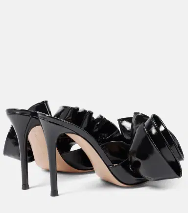 Gianvito Rossi Gabrielle 105 leather mules | Thumbnail 3