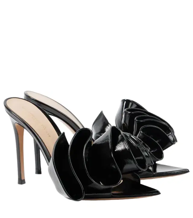 Gianvito Rossi Gabrielle 105 leather mules