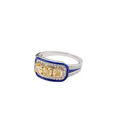 Kamyen Trio Cushion 18kt white gold pinky ring with diamonds | Thumbnail 1