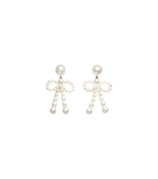 Sophie Bille Brahe Bow 14kt gold drop earrings with freshwater pearls