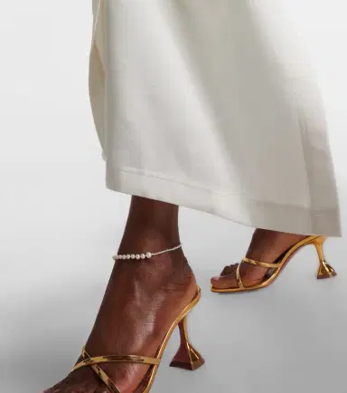 Sophie Bille Brahe Peggy à Pied 14kt gold anklet with freshwater pearls | Thumbnail 4